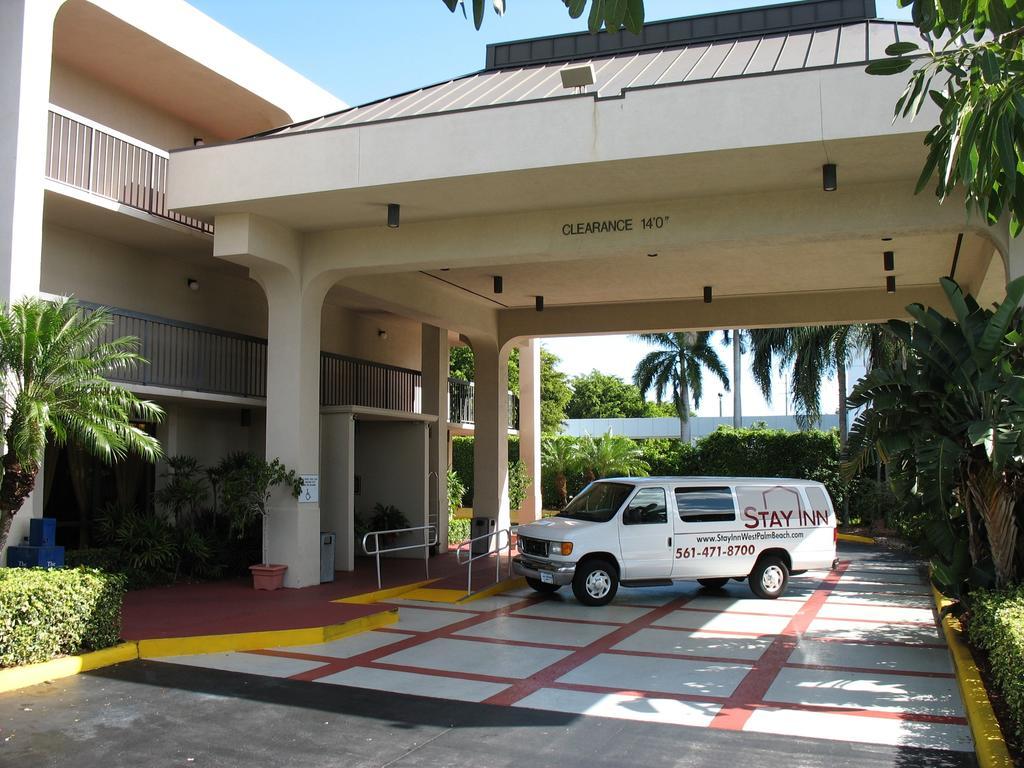 Quality Inn Palm Beach International Airport West Palm Beach Exterior foto